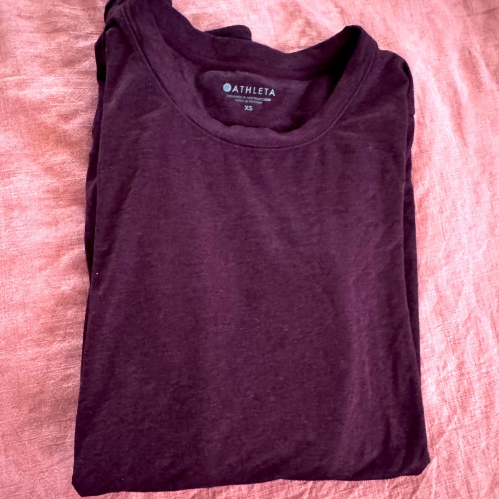 Women’s Athleta Long Sleeve Shirt